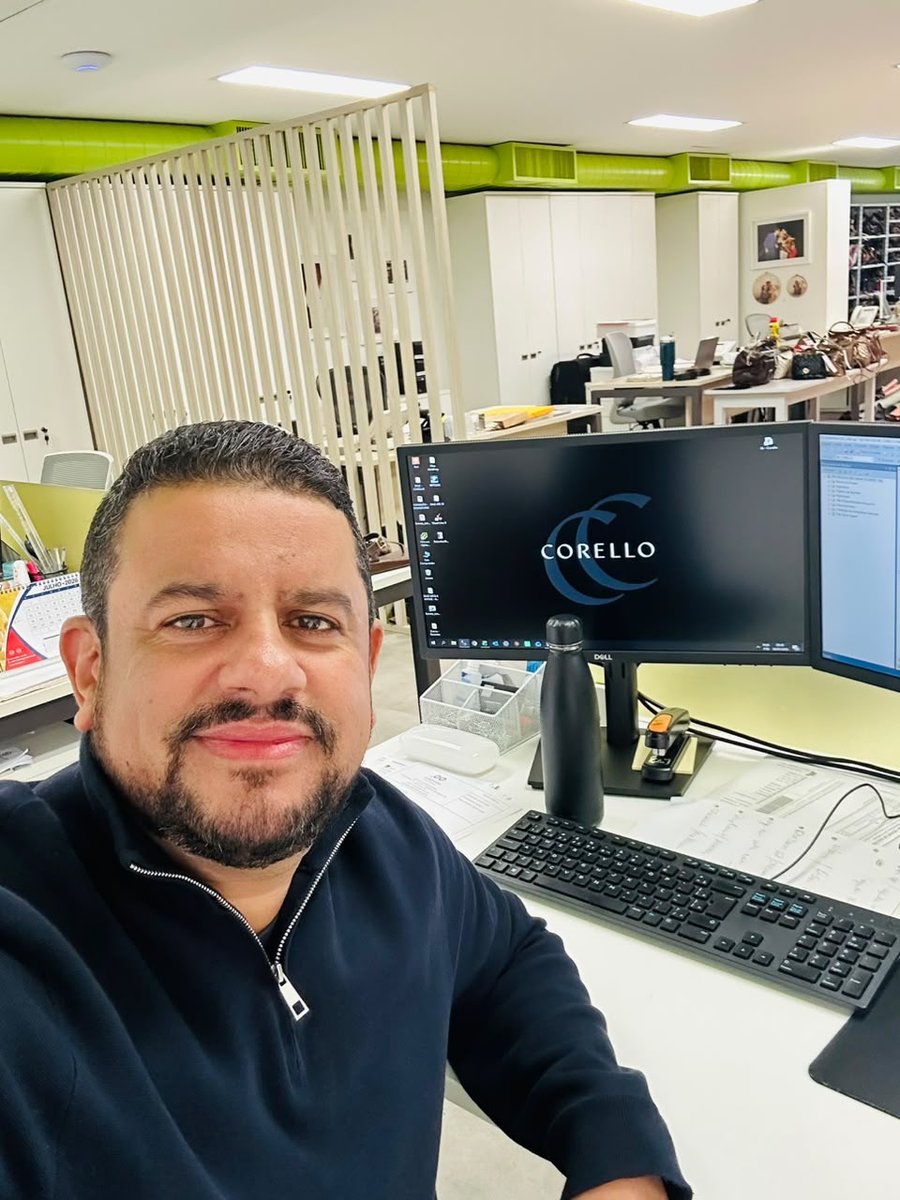 Waldiney Nogueira no escritório da Corello, operação de varejo de moda